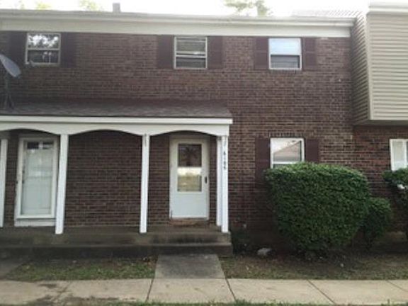 2nd image of 6106 E 129th St