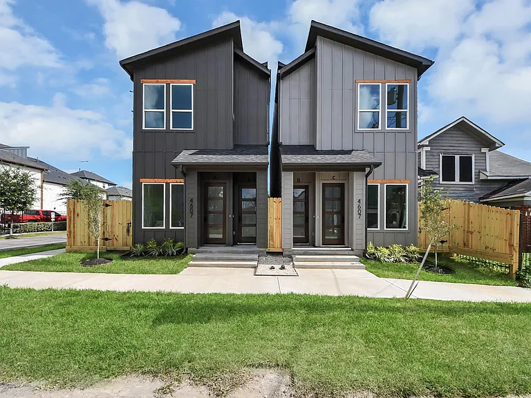 4607 Gunter St #B — Photo 2