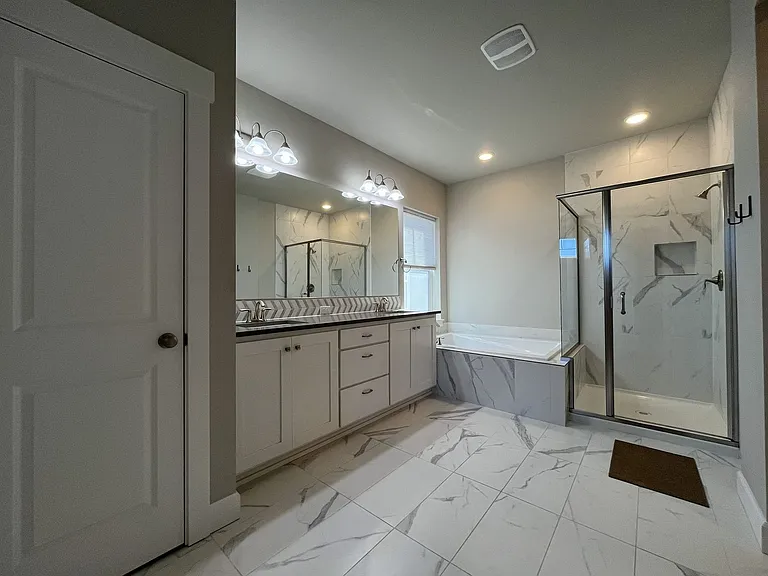 7002 SE Genrosa St — Photo 31