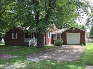 114 Illinois St, Shirley, IN 47384