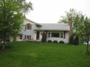 33078 N Sunset Ave, Grayslake, IL 60030