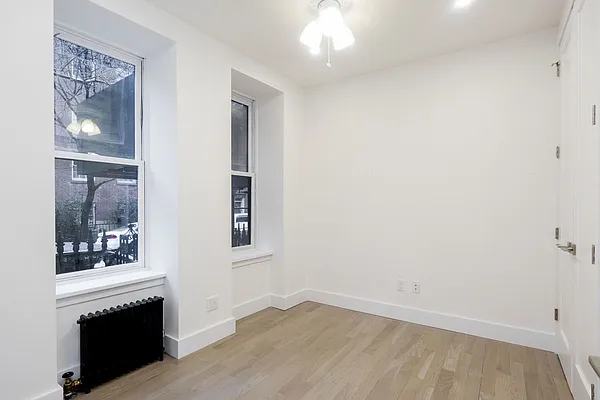 Rented by Compass | media 2