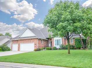 1035 N Post Oak St, Wichita, KS 67206