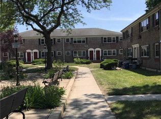 152-48 Jewel Ave #104B, Flushing, NY 11367