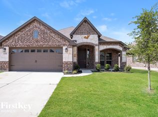 6320 Red Cliff Dr, Fort Worth, TX 76179
