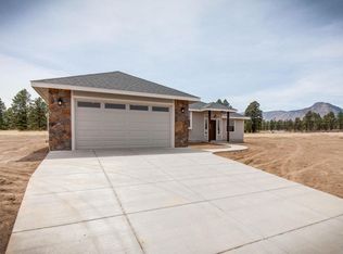 10290 Lundin Rd, Flagstaff, AZ 86004