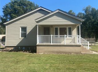 7027 Ollmeda St, Saint Joseph, MO 64504