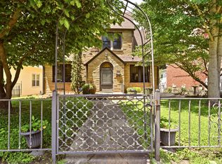 717 Clinton St, Harriman, TN 37748