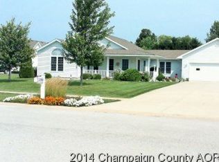 904 Redbird Ln, Arthur, IL 61911