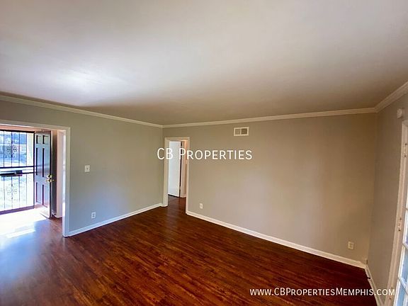 4th image of 4114 Southlawn Ave