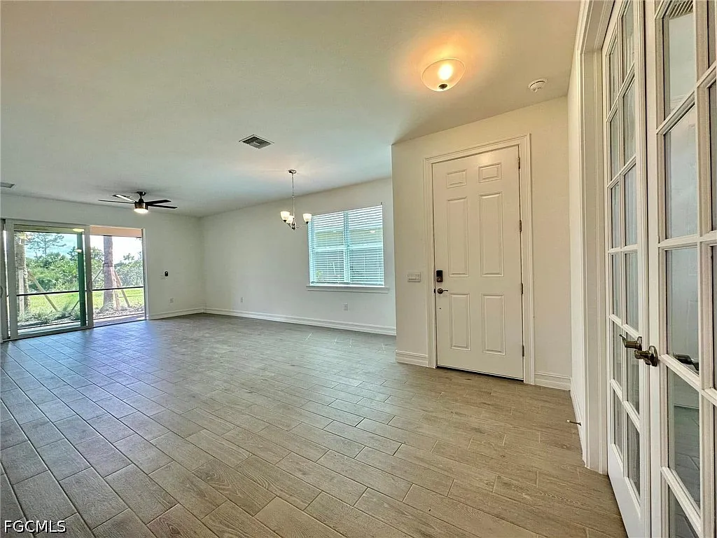 2 bed, 2.0 bath, 1516 sqft, $2,100 — Photo 3