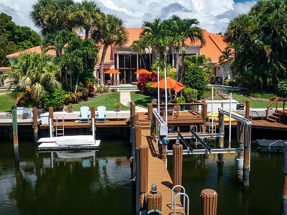 2nd image of 2025 La Porte Drive