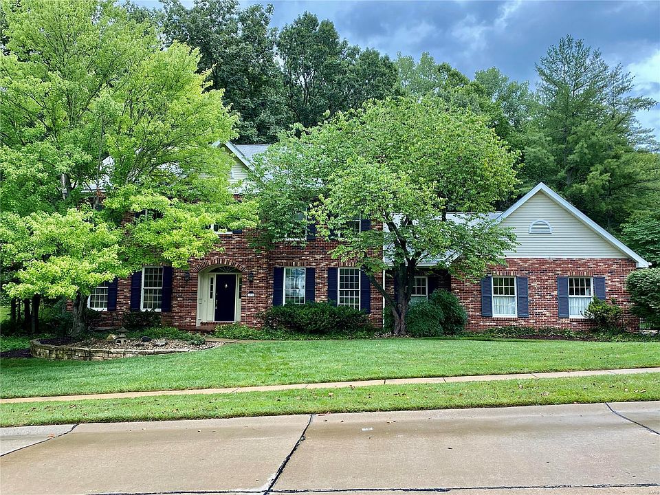 1st image of 1330 Dietrich Oaks Dr