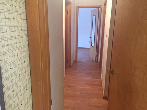 4th image of 445 Laconia Ave #Main