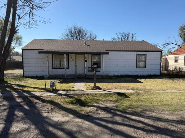 215 Hickory St, Borger, TX 79007