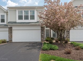 654 Hawley Dr, Oswego, IL 60543