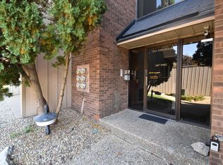 7133 N Terra Vista Dr #3304, Peoria, IL 61614