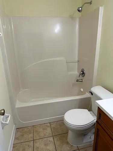 2407 S Vernon Ave #2407 Photo 1 2407 S Vernon Ave #2407 Photo 1