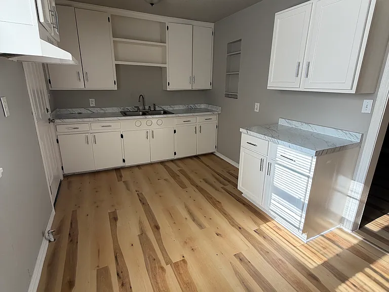 1500 Maple Dr — Photo 5