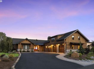 3745 Arrowhead Ave, Hood River, OR 97031