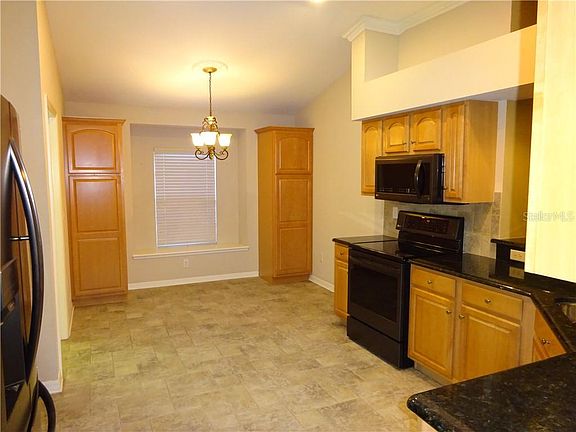 4th image of 21906 Waverly Shores Ln