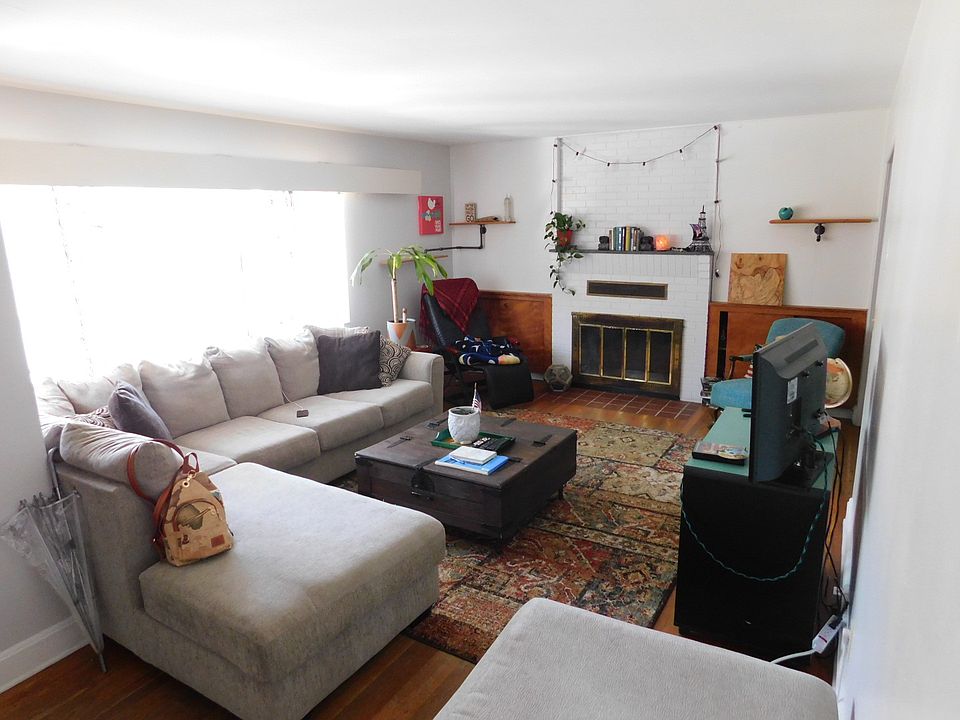 Living room with hardwoods
