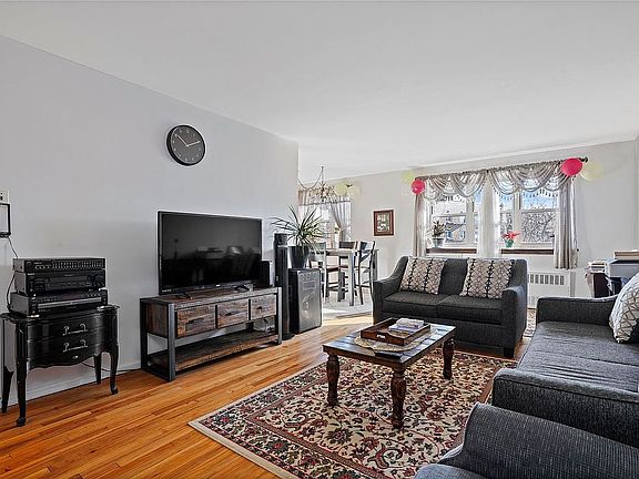 5th image of 151-40 88th St APT 5-M
