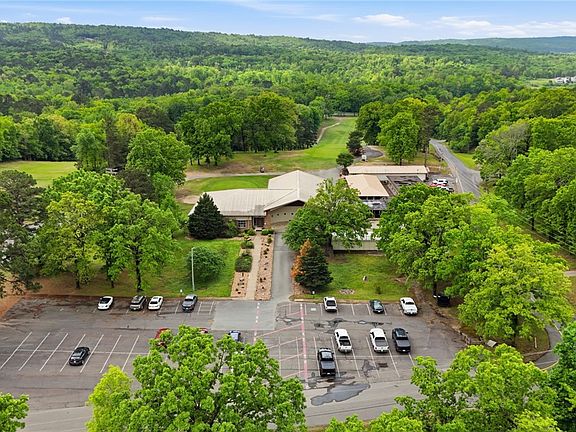 3rd image of Arlington Dr #1263