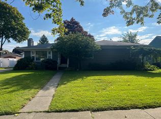 2001 S Farragut St, Bay City, MI 48708