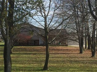 1220 Baldwin Rd, Monroe, MI 48162