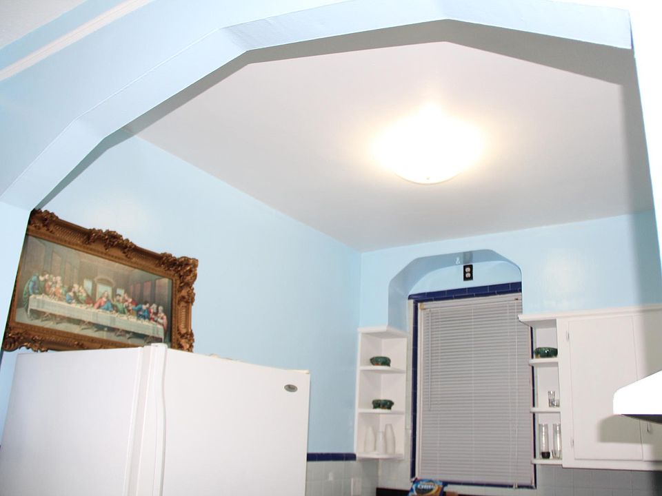 1st image of 1561 Hendrickson St Floor 2