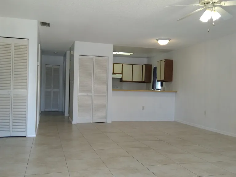 107 McNeela Dr #107 — Photo 2