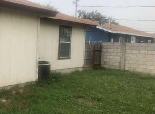 907 Howell St, Del Rio, TX 78840