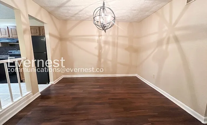 3575 Oakvale Rd #402 — Photo 6