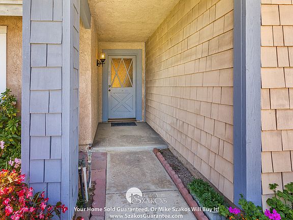 2nd image of 1111 Escalon Dr