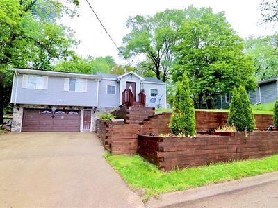 111 Fulton Dr, Des Moines, IA, 50315