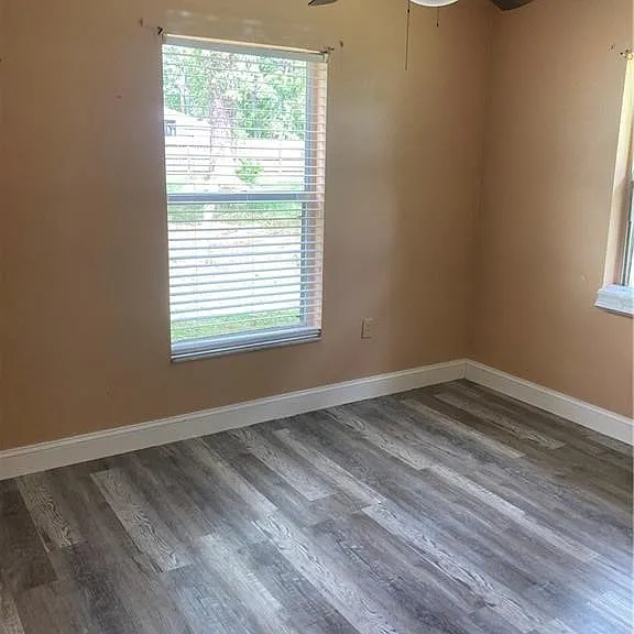 1575 Buck St — Photo 8