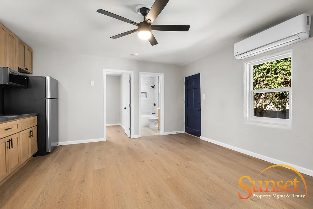 2 bed, 600 sqft, $2,095 — Photo 2