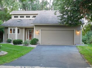 9804 Magnolia St NW, Coon Rapids, MN 55433