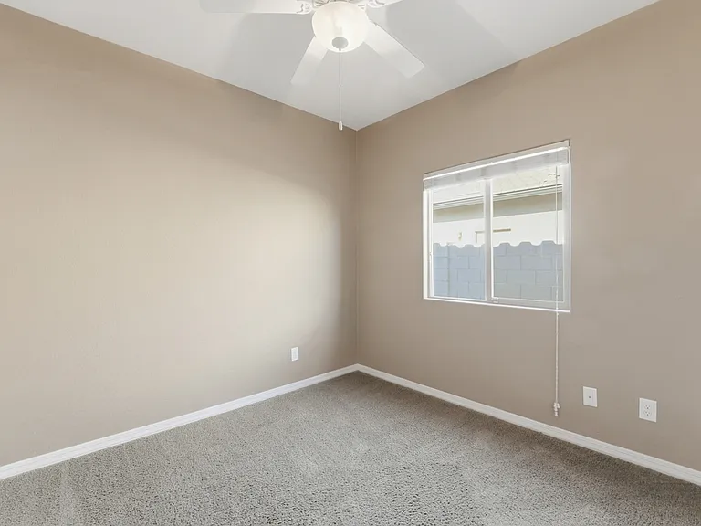 371 W Flame Tree Ave — Photo 45