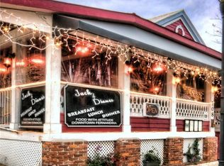 708 Centre St, Fernandina Beach, FL 32034