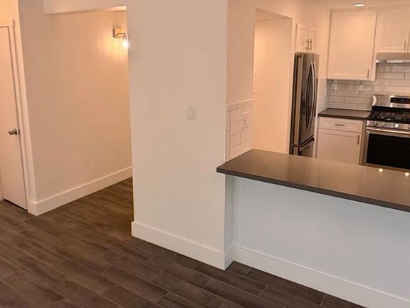 4th image of 3375 Foothill Rd Unit 1111