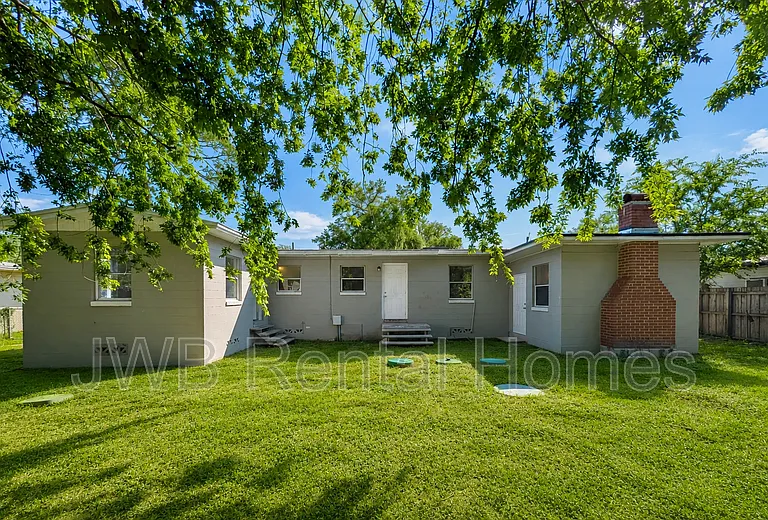2216 Barlad Dr — Photo 14