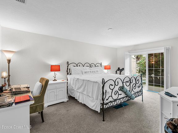 5th image of 502 Majorca Ct