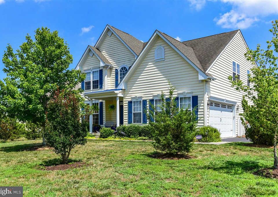 1st image of 38013 Bayview Cir W