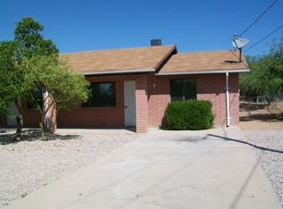 422 Via Calandria UNIT B, Rio Rico, AZ 85648