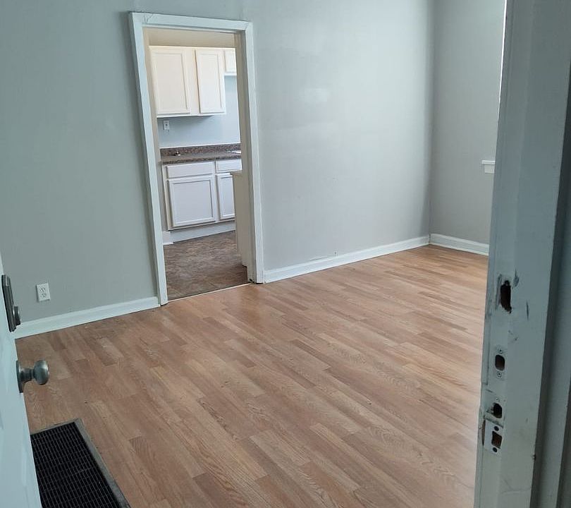 1st image of 4456 Bessie Ave APT 1E