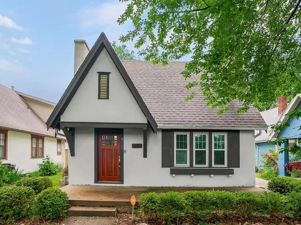 915 E 76th Ter, Kansas City, MO 64131