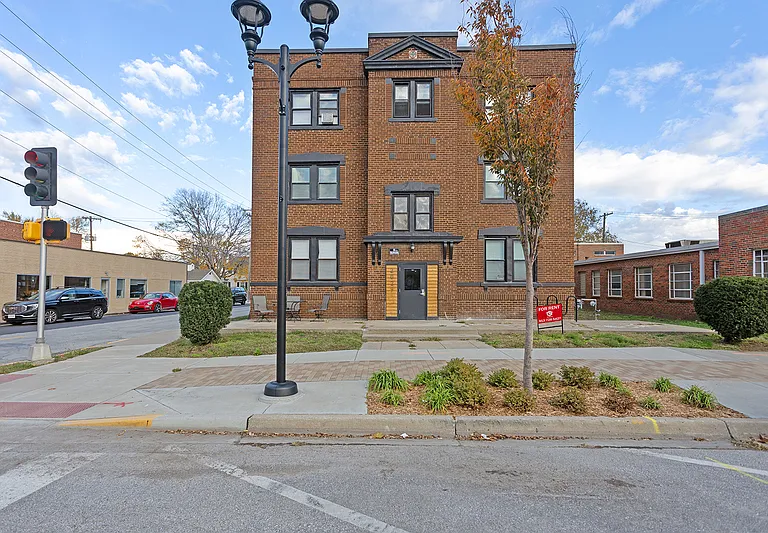 2029 Swift St #305 — Photo 6