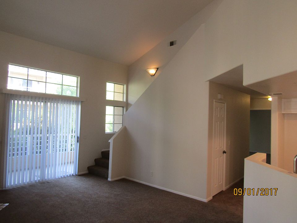 1st image of 25171 Via Terracina
